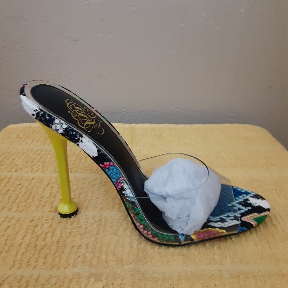 Women shoes